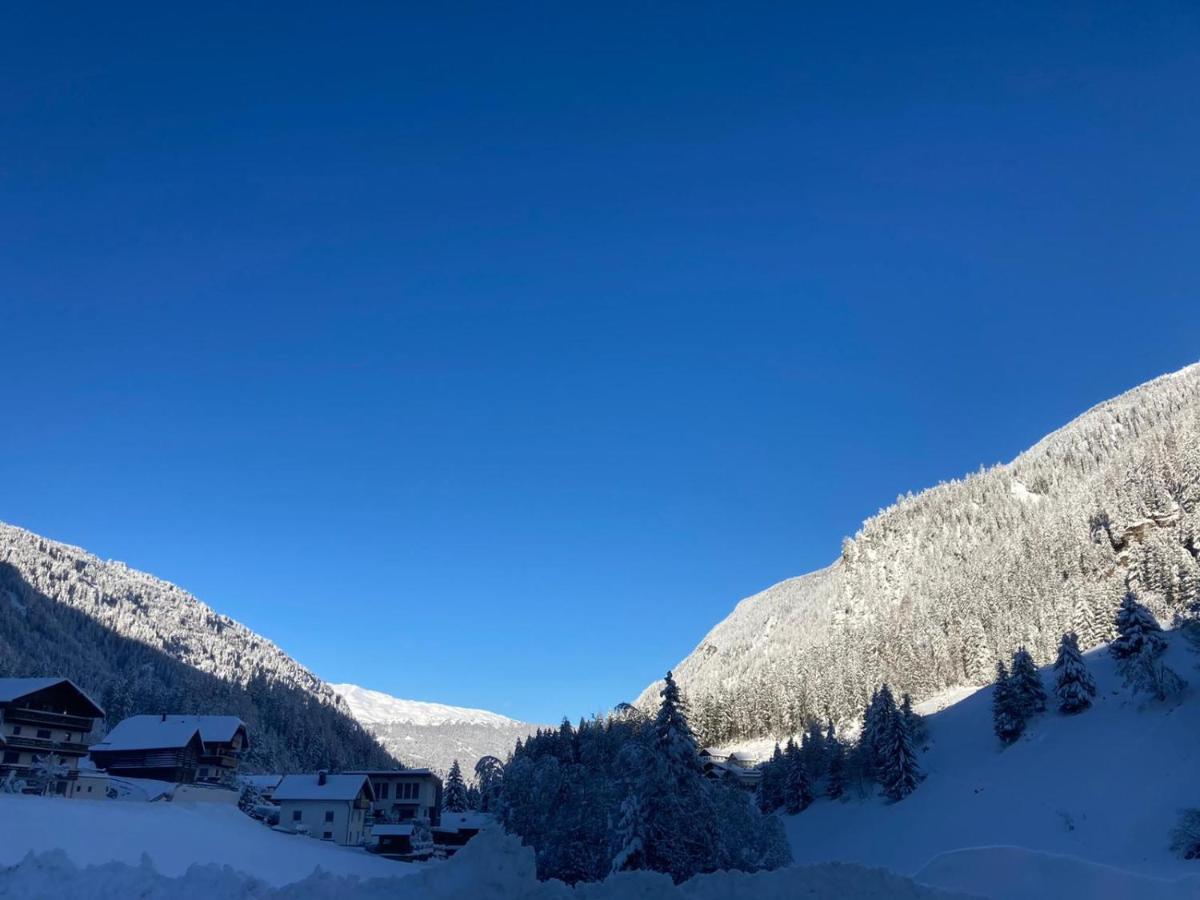 Haus Alpengruss Hotel Sankt Leonhard im Pitztal Luaran gambar